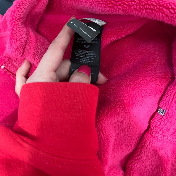 North Face Zip Up - Picture 3 of 3